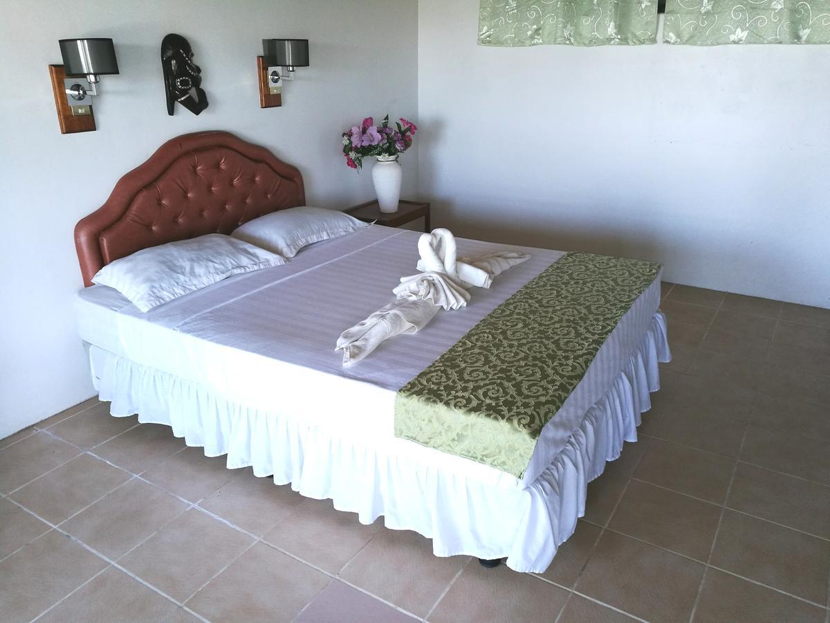 Honiara Hotel Luaran gambar