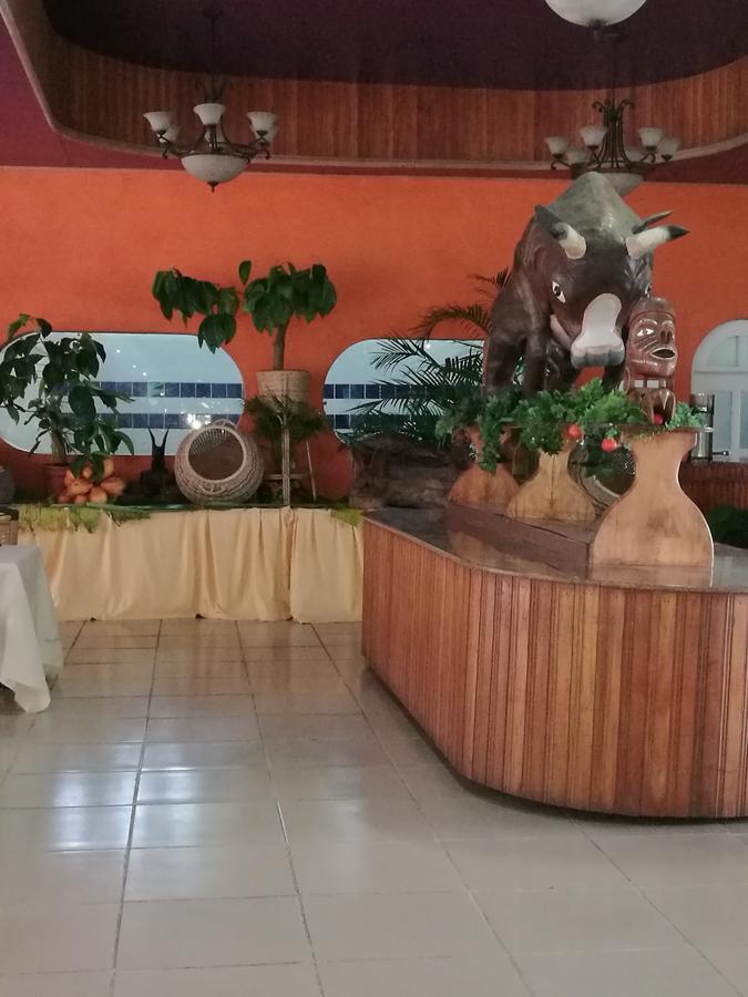 Honiara Hotel Luaran gambar