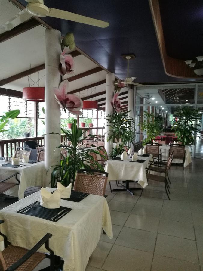 Honiara Hotel Luaran gambar